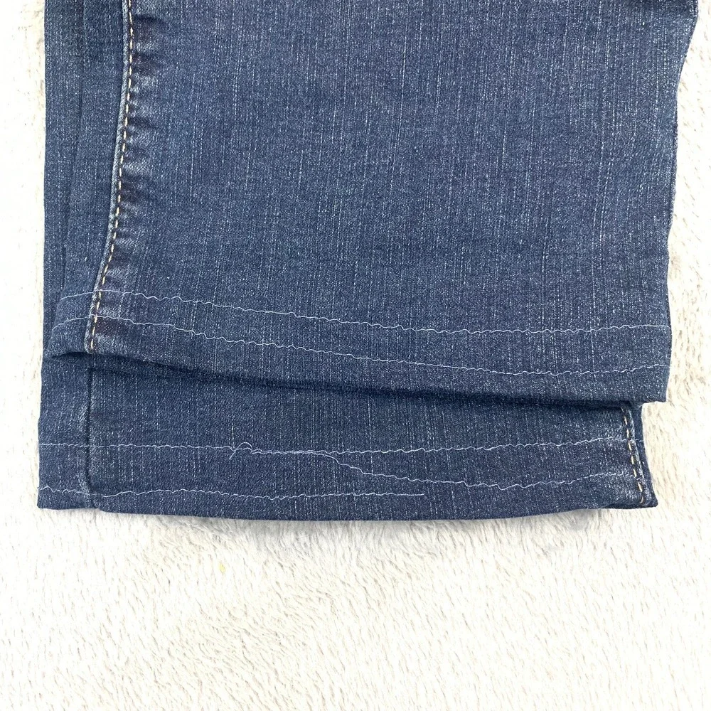 Signature Levi Modern Bootcut Jeans Women's W32 L32 (28